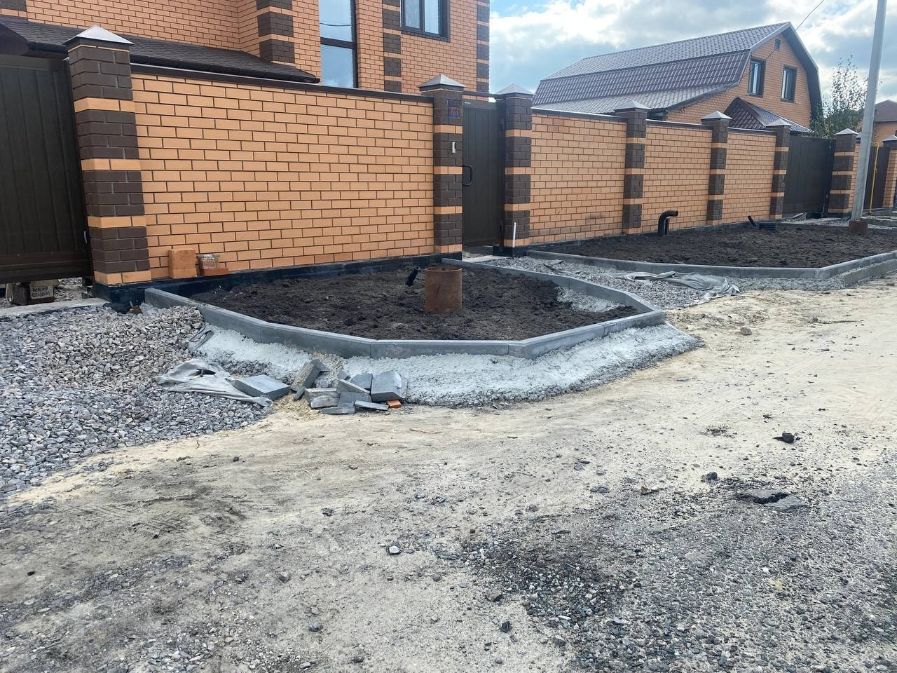 https://novoshahtinsk.blago-s.ru/storage/app/uploads/public/670/ce8/845/670ce8845cb14992243529.jpg