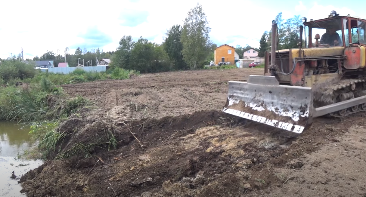 https://novoshahtinsk.blago-s.ru/storage/app/uploads/public/646/325/3e8/6463253e832a7528177182.png